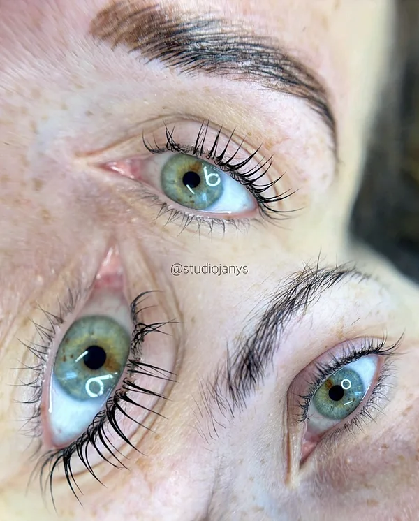 Korejský lash lifting &amp; laminace obočí